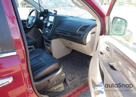 2012 Chrysler Town & Country Touring-L z USA, uszkodzony, nr VIN 2C4RC1CG8CR327608